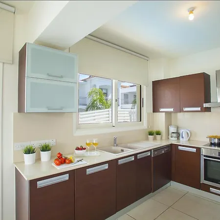Athina 8 Villa