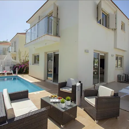 Athina 8 Villa Protaras