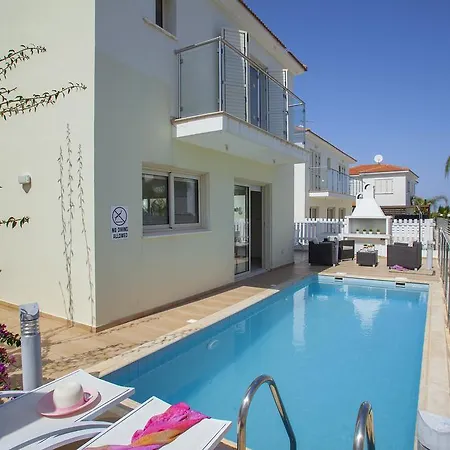 Athina 8 Villa